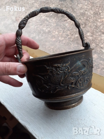 ИНТЕРЕСЕН БРОНЗОВ СЪД МЕНЧЕ