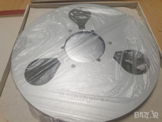 26,5см 10,5 алуминиева магнетофонна ролка Audiotape В много добро състояние  , снимка 3 - Други музикални жанрове - 41765251