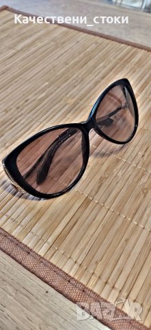 Оригинални слънчеви дамски очила Roberto Cavalli, снимка 2 - Слънчеви и диоптрични очила - 41284968