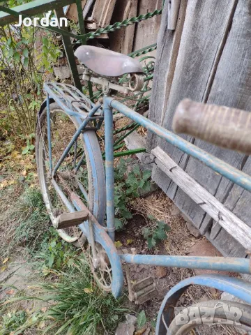 Старинно колело марка Лястовица , снимка 14 - Други ценни предмети - 41900960