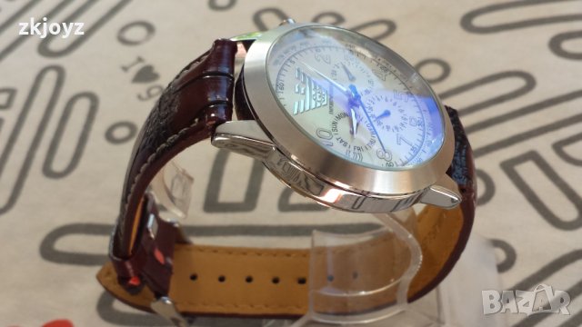 САМОНАВИВАЩ СЕ НОВ МЪЖКИ ЧАСОВНИК EMPORIO ARMANI, снимка 4 - Мъжки - 34604421