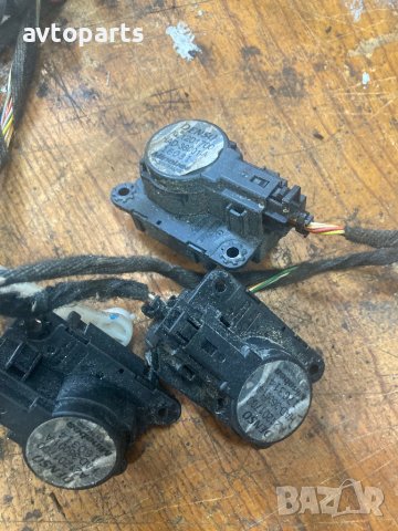 Renault clio 4 2015година Мотор клапи реостат и радиатори парно, снимка 4 - Части - 40916186