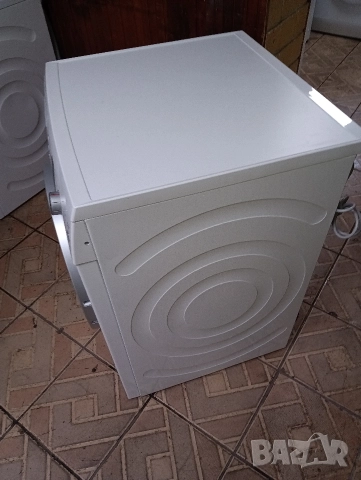 Сушилня с термопомпа Bosch Serie 6 Бош 8кг 2 години гаранция!, снимка 2 - Сушилни - 52745543
