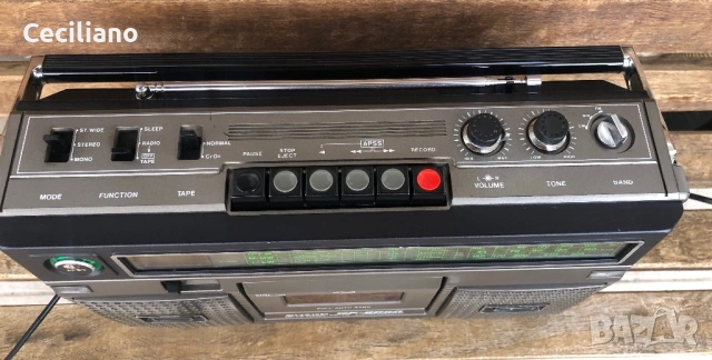 SHARP GF 8080E(Japan)  Работещ !, снимка 6 - Радиокасетофони, транзистори - 53723879