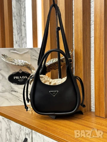 чанти prada, снимка 8 - Чанти - 51427758