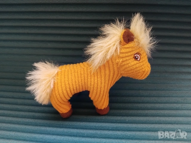 Играчка Макдоналдс / McDonald's конче пони