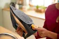 PHILLIPS Серия 7000 HV парна ютия, черно/златисто, снимка 4