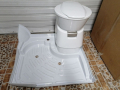 Тоалетна Dometic за кемпер каравана или бус , снимка 4