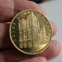 Notre Dame de Paris Cathedral монета, снимка 3 - Нумизматика и бонистика - 44461088