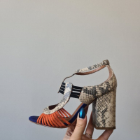 Уникални дамски сандали VICENZA на ток от естествена кожа и велур, снимка 2 - Дамски елегантни обувки - 36355966
