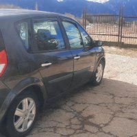 Renault Scenic 1.9dci, снимка 6 - Автомобили и джипове - 44148651