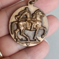 Фашистки Италиянски Медал 1936 година

, снимка 2 - Антикварни и старинни предмети - 42698328