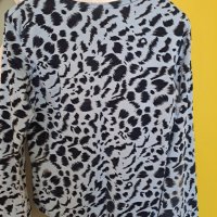 Дамска блуза с дълъг ръкав размер М, снимка 4 - Блузи с дълъг ръкав и пуловери - 41415491