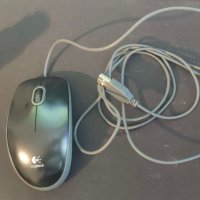 Мишка Logitech M100, снимка 1 - Клавиатури и мишки - 44228820