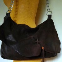 Дамска чанта от естествена кожа с капак в #Бохо стил! Ръчна изработка!, снимка 4 - Чанти - 34655605