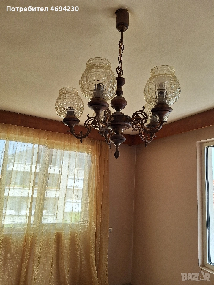 Полюлей с ковано желязо .Подходящ за дневна Напълно запазен ., снимка 1