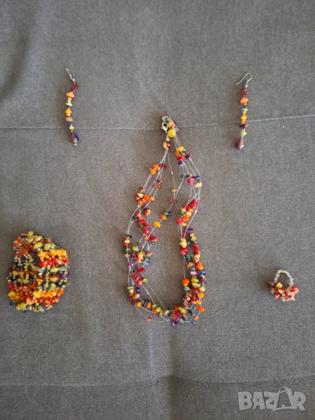 Комплект бижута от цветни мъниста, снимка 1
