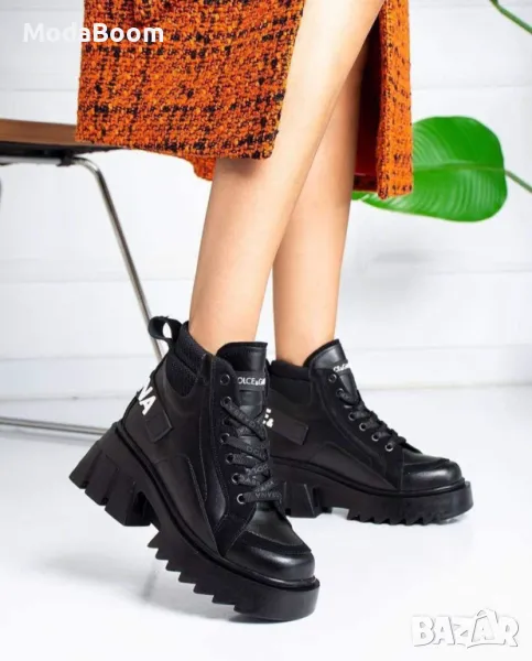 Dolce & Gabbana • черни дамски боти, снимка 1