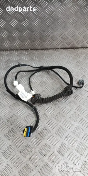 Инсталация врата Nissan Qashqai 2012г.(задна дясна)	, снимка 1