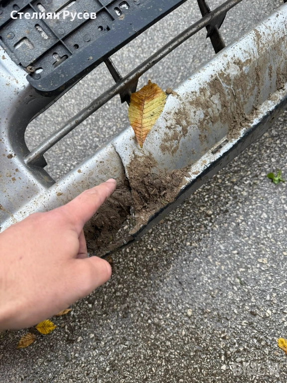 предна броня    за  opel corsa B 1.5TD   цена 20 лв или 10,23 евро захватите са здрави , има леко сц, снимка 1