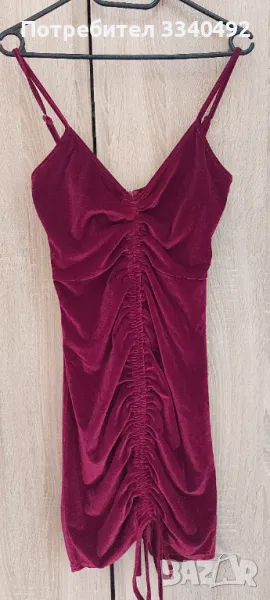 Червена плюшена рокля (кадифе), снимка 1