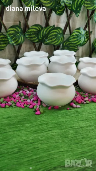 Гърнета кашпи от гипсокерамика!!, снимка 1