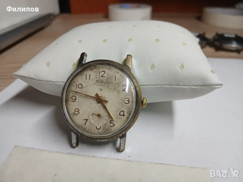 "победа" руски механичен часовник- работи, снимка 1