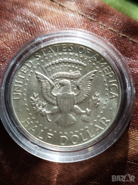 Две сребърни монети UNC, снимка 1