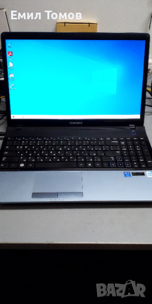 Лаптоп Samsung 300E, снимка 1