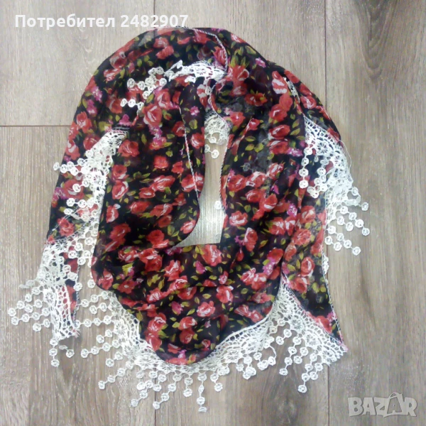 Ефектен дамски шал с дантела, снимка 1