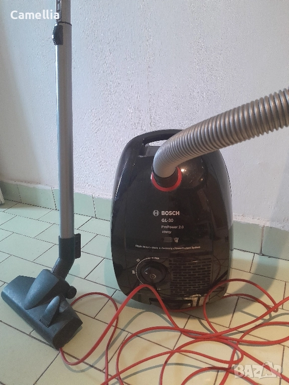 Прахосмукачка с торба Bosch, снимка 1