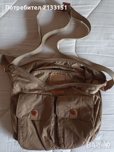 Продавам оригинална дамска чанта Benetton, снимка 1