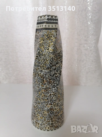 Ваза за цветя ръчно декорирана 22 см