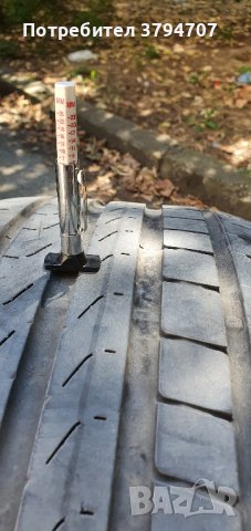 PIRELLI 255 40 18 DOT2016 5мл , снимка 2 - Гуми и джанти - 41631771