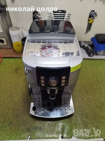 Кафемашина Delonghi Magnifica S , снимка 4 - Кафемашини - 51480596