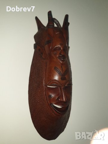 Дървена маска ръчна изработка, снимка 4 - Други ценни предмети - 39962420