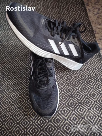 Adidas оригинални мъжки маратонки в перфектно състояние без забележки като нови номер 45 1/3 , снимка 2 - Спортни обувки - 55944831