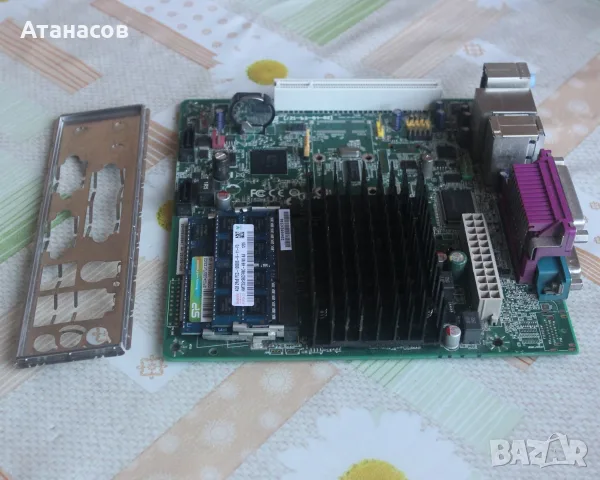 Intel Desktop Board D2500HN дънна платка + RAM, снимка 5 - Дънни платки - 55979151