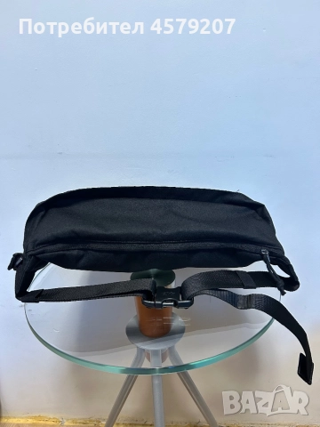 Чанта през кръст Nike, снимка 3 - Чанти - 51954043