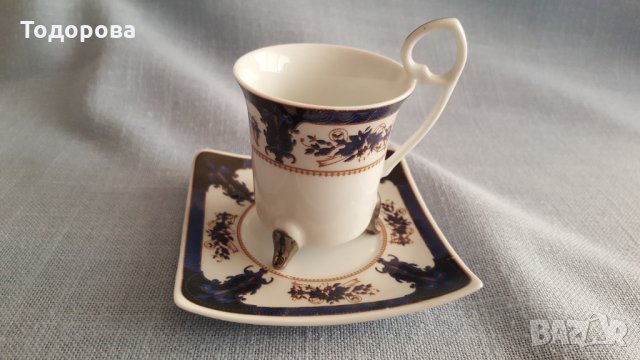 Стилна порцеланова чашка с чинийка-Royal England