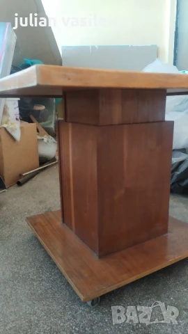 Продавам масивна холна маса , снимка 3 - Маси - 51081773