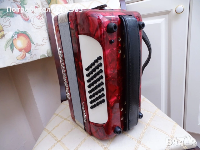 Нов акордеон Велтмайстер Каприс 40 баса, снимка 10 - Акордеони - 53702934