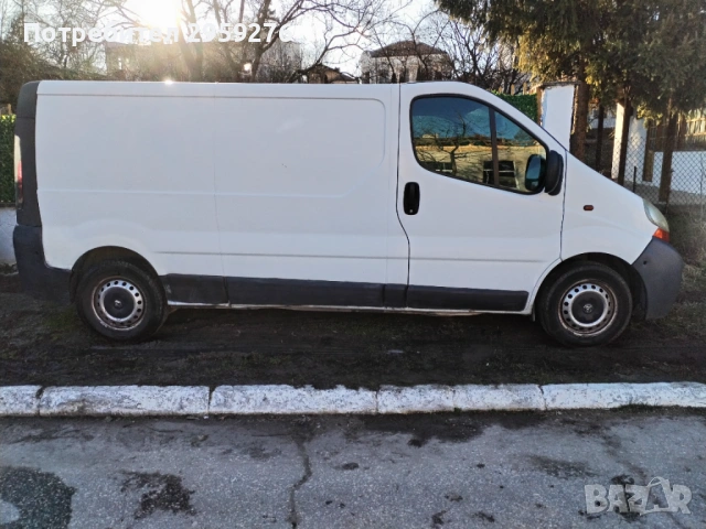 Рено Трафик 1.9 тди 2007 г., снимка 2 - Бусове и автобуси - 53621799