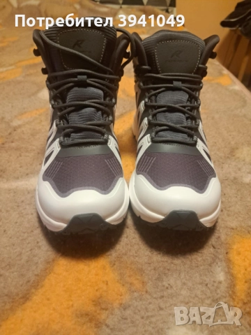 Чисто нови маратонки 42