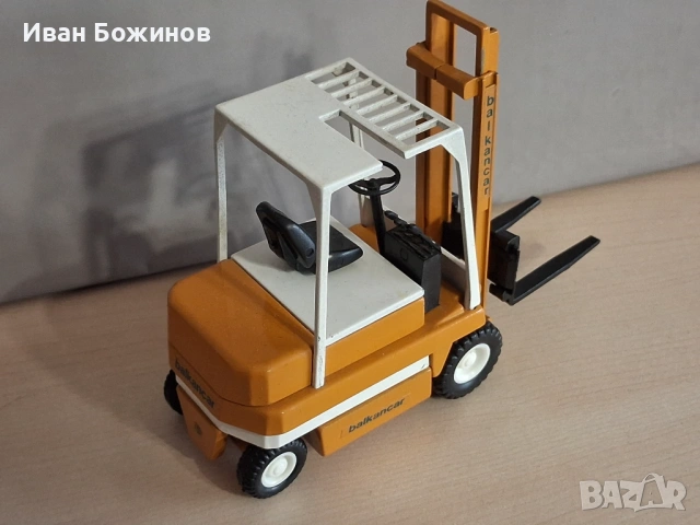 Метален мащабен модел на електрокар, мотокар., снимка 7 - Колекции - 53140865