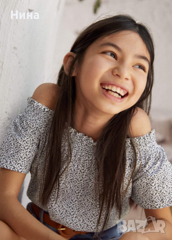 Блуза с голи рамене Mango 