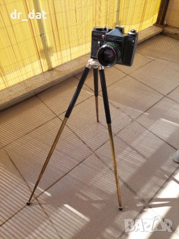 Статив трипод Injekta Ines, снимка 4 - Антикварни и старинни предмети - 53851363