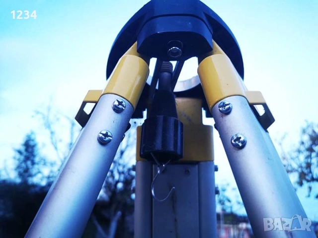 алуминиев трипод стенд за оптичен нивел (стойка) тринога , снимка 2 - Други инструменти - 52896566