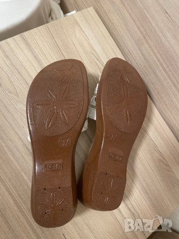 Дамски чехли, снимка 4 - Чехли - 17533838