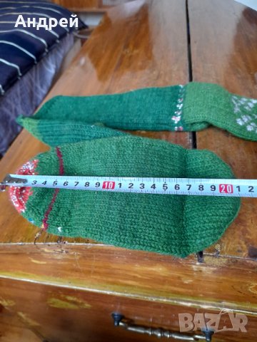 Стари вълнени чорапи, снимка 6 - Други ценни предмети - 42665272